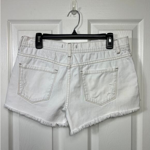 Free People White/Cream Women's Button Fly Jean Shorts Size 29 - Picture 2 of 6